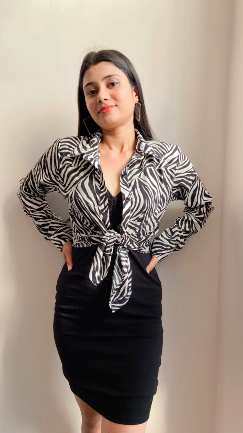 Vomendi Tiger Print Top with Yoke