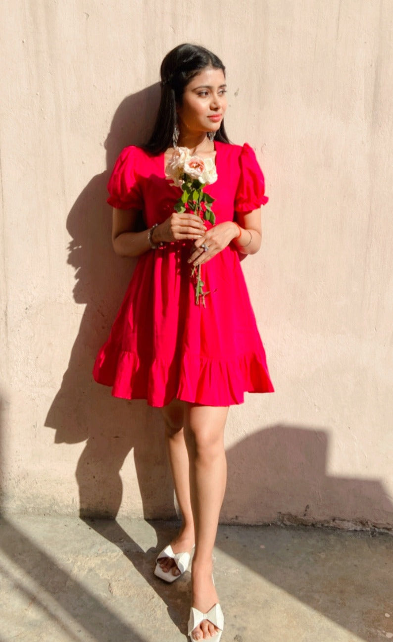 Vomendi Hot Pink Feminine Dress With Sweatheart Neckline
