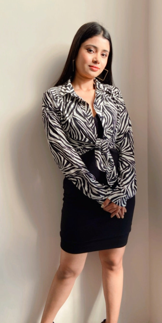 Vomendi Tiger Print Top with Yoke