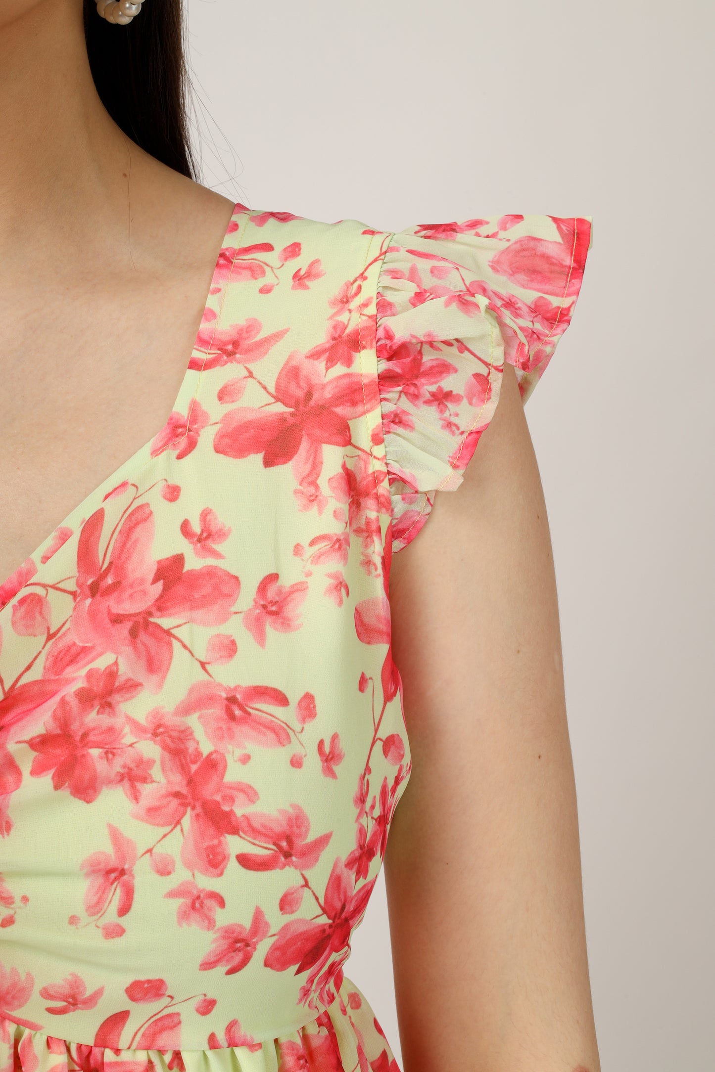 Vomendi Floral Print Peplum Top with Frill Cap Sleeves