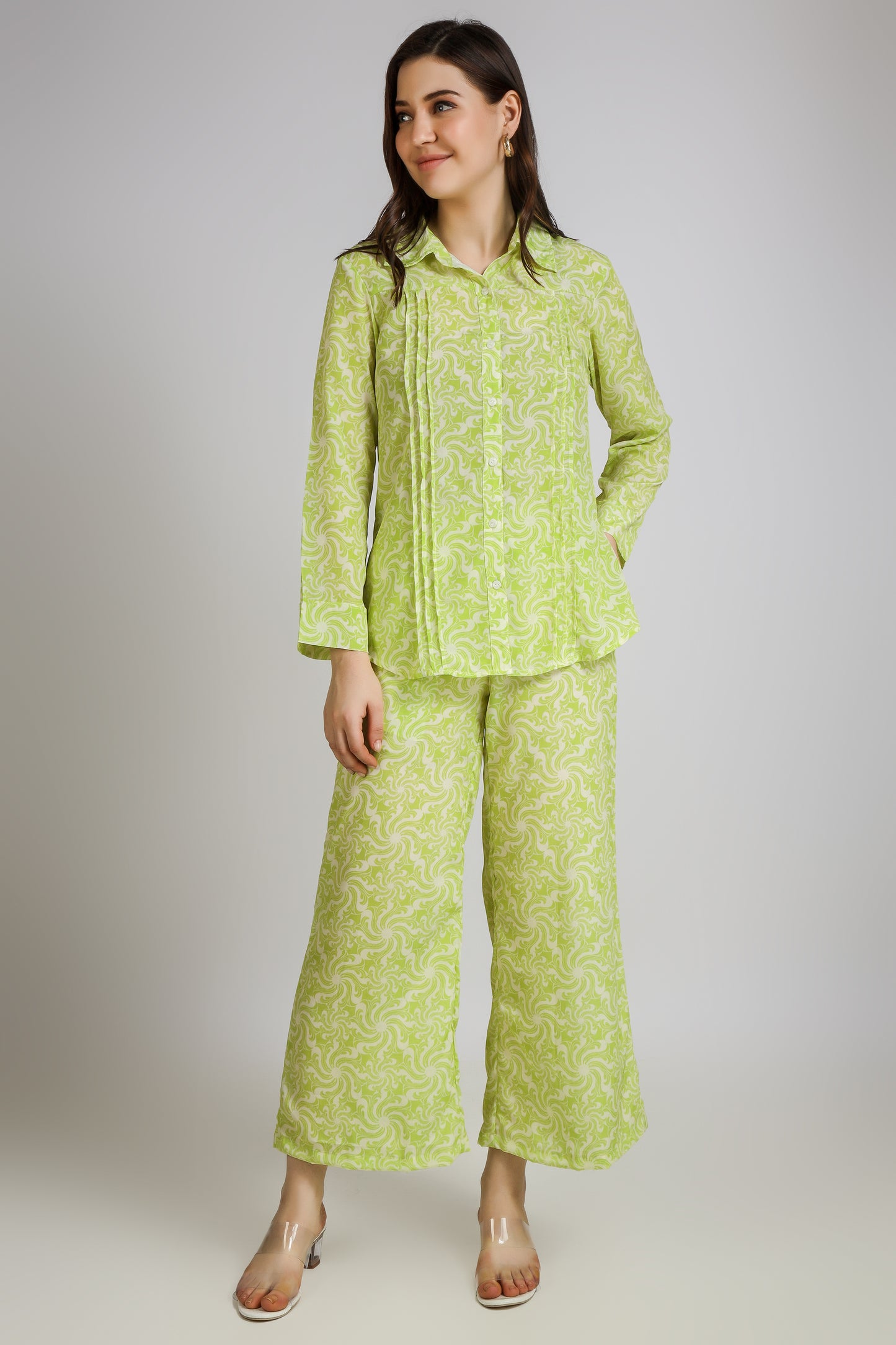 Vomendi Line Green Co-ord Set with Shirt Collar and Pants