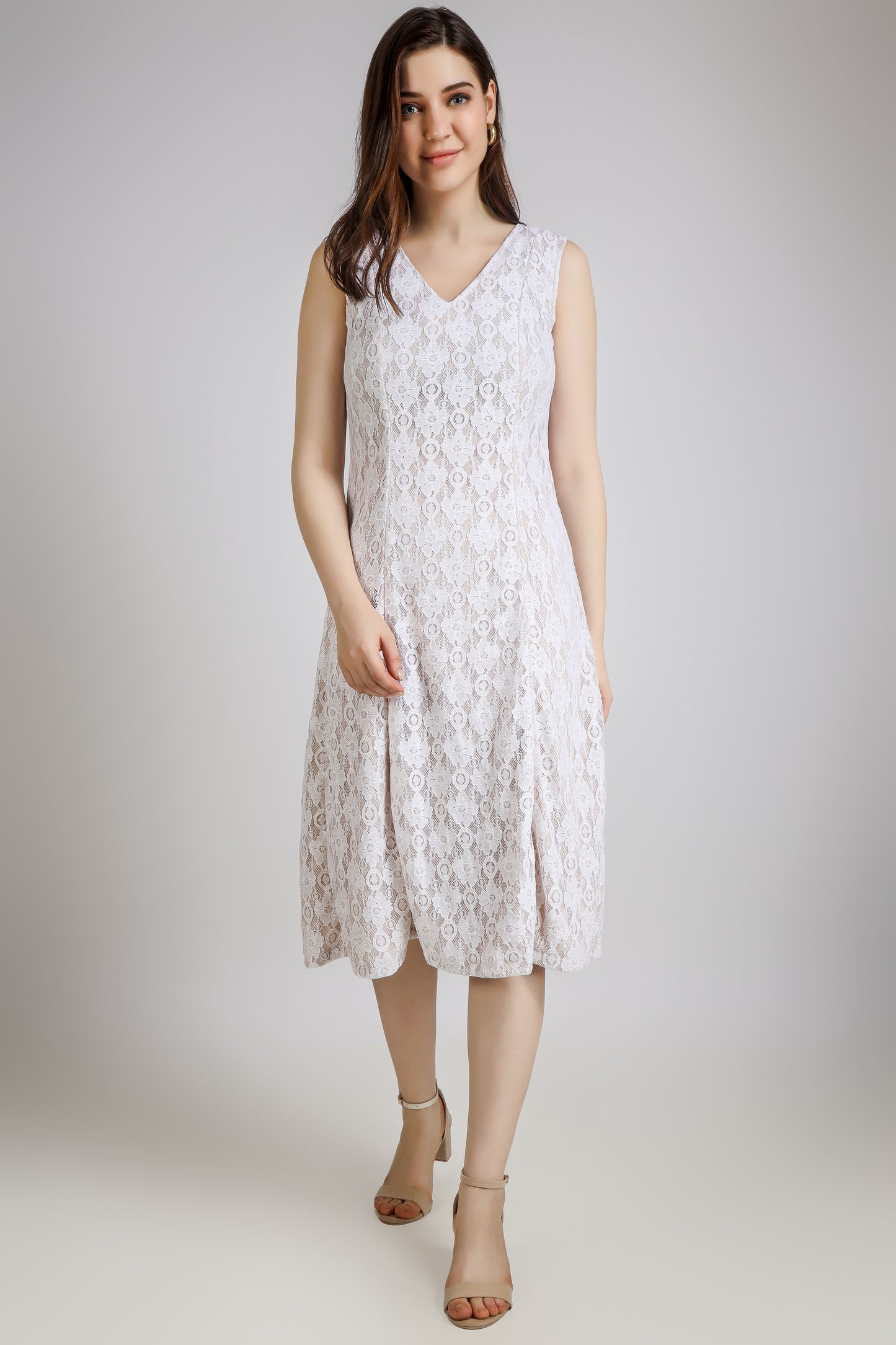 Vomendi White Lace Work Bodycon Dress with Princess Seam and Cut Sleeves