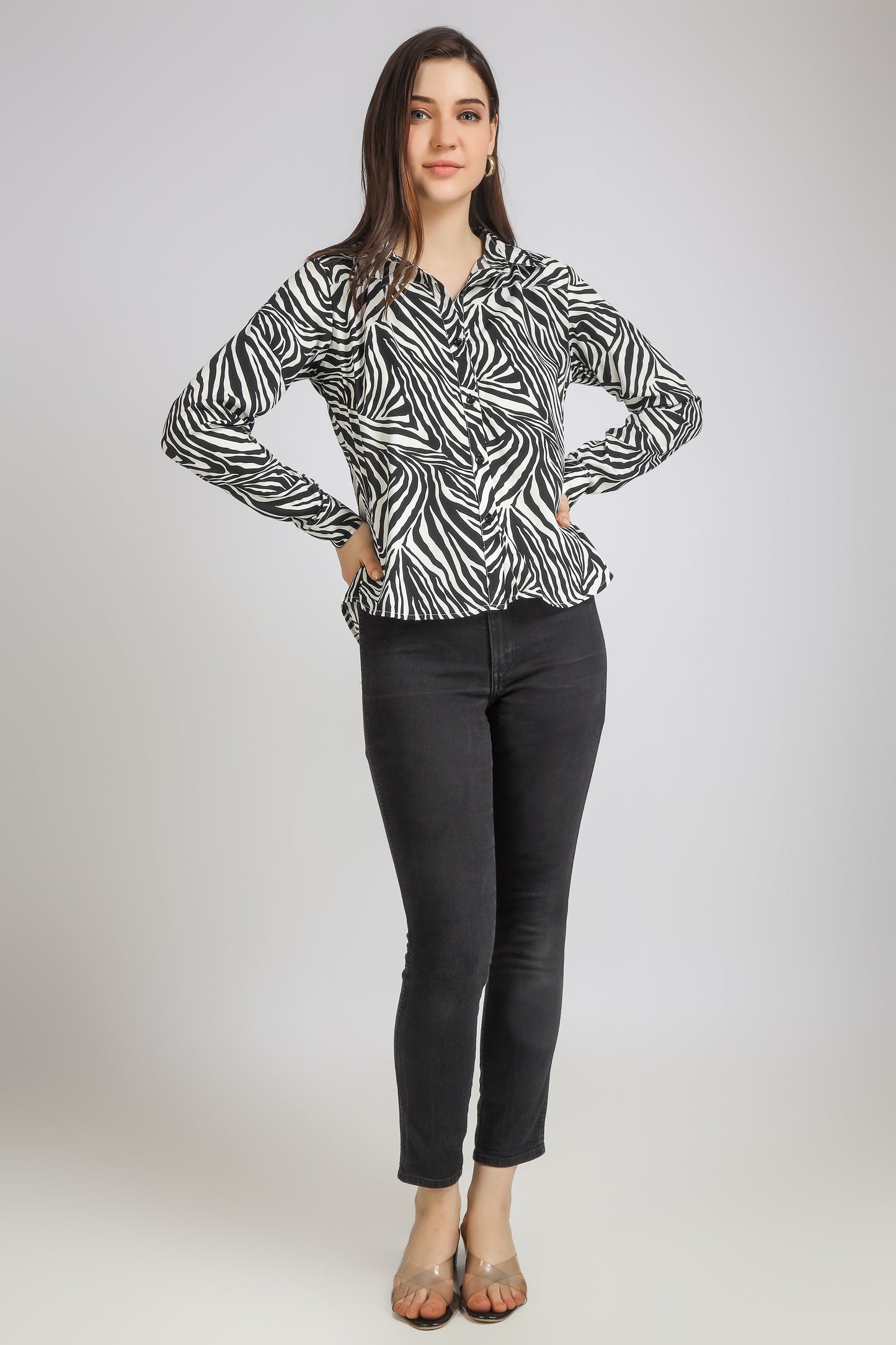 Vomendi Tiger Print Top with Yoke