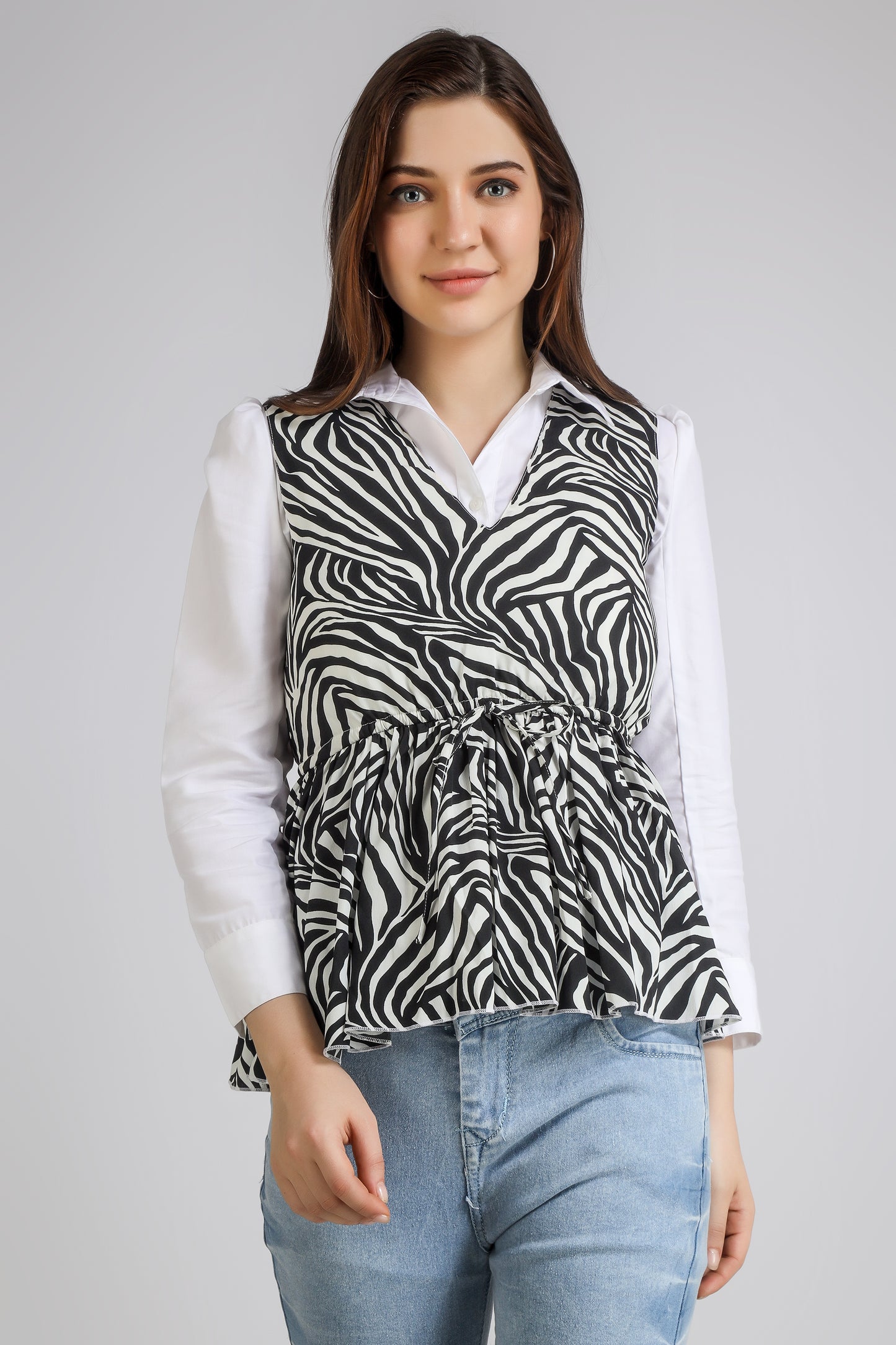 Vomendi Tiger Print Peplum Top with String